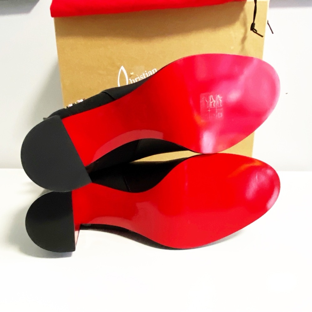 NWT CHRISTIAN LOUBOUTIN
CL 70 logo-embellished leather Chelsea boots - Picture 6 of 9